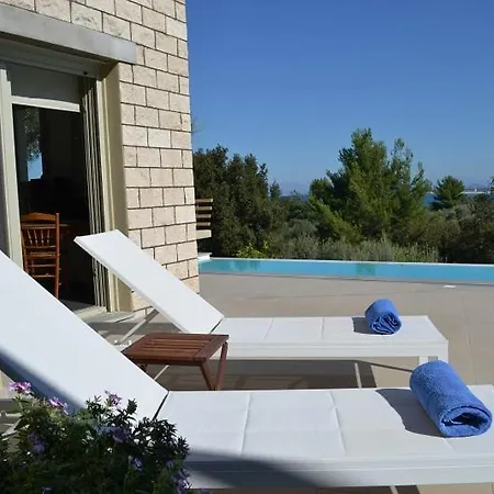 Oleana * Agios Ioannis (Lefkada)